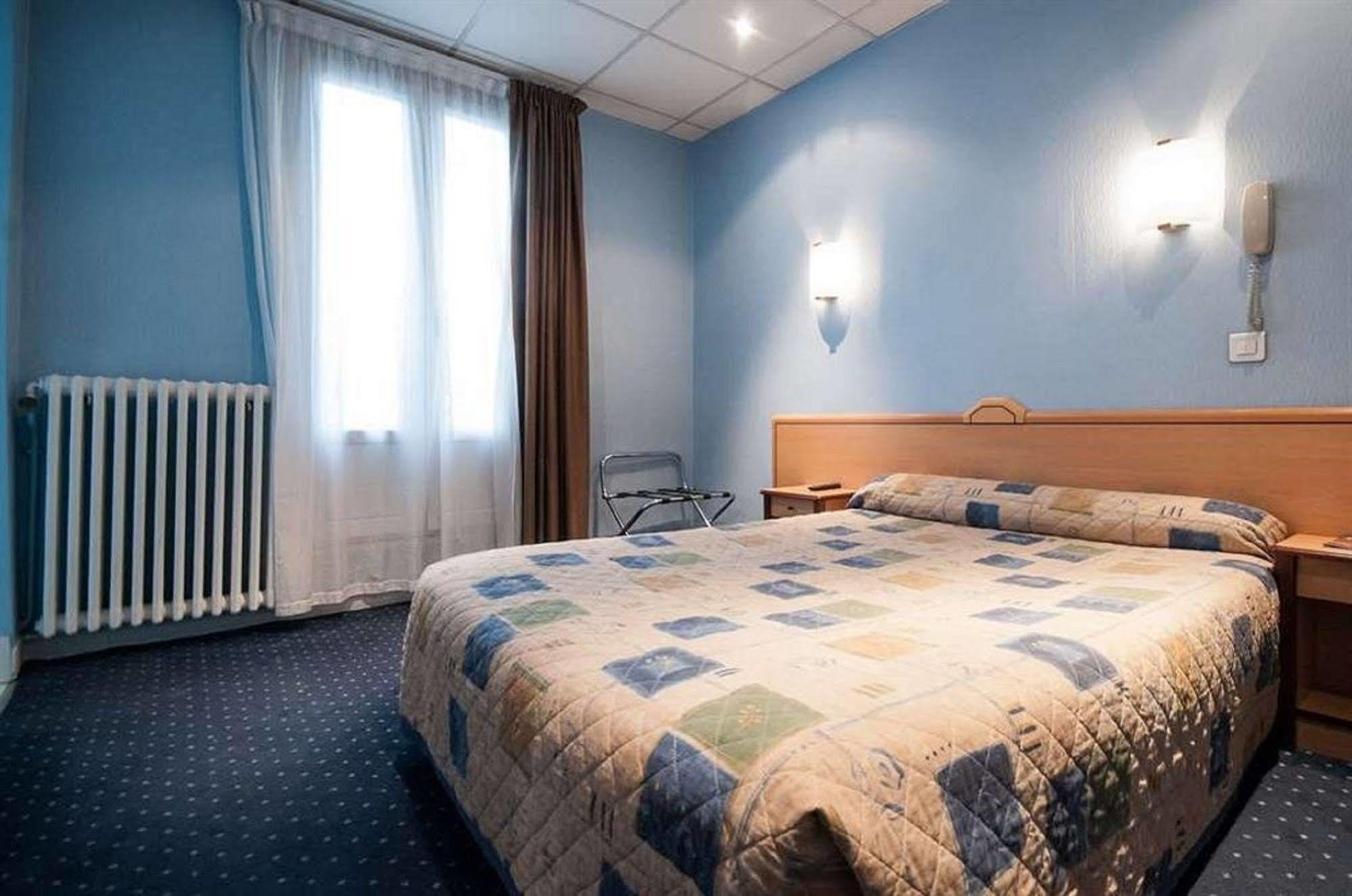 Hotel Locomo Παρίσι Εξωτερικό φωτογραφία